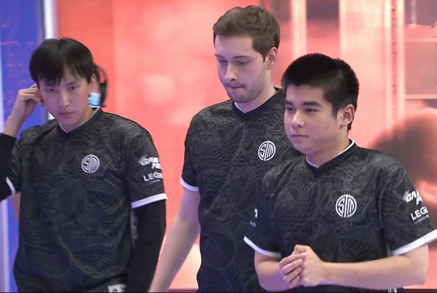 CLG险胜TSM，Crisp拿下关键大龙顶尖较量半决赛，让粉丝疯狂欢呼