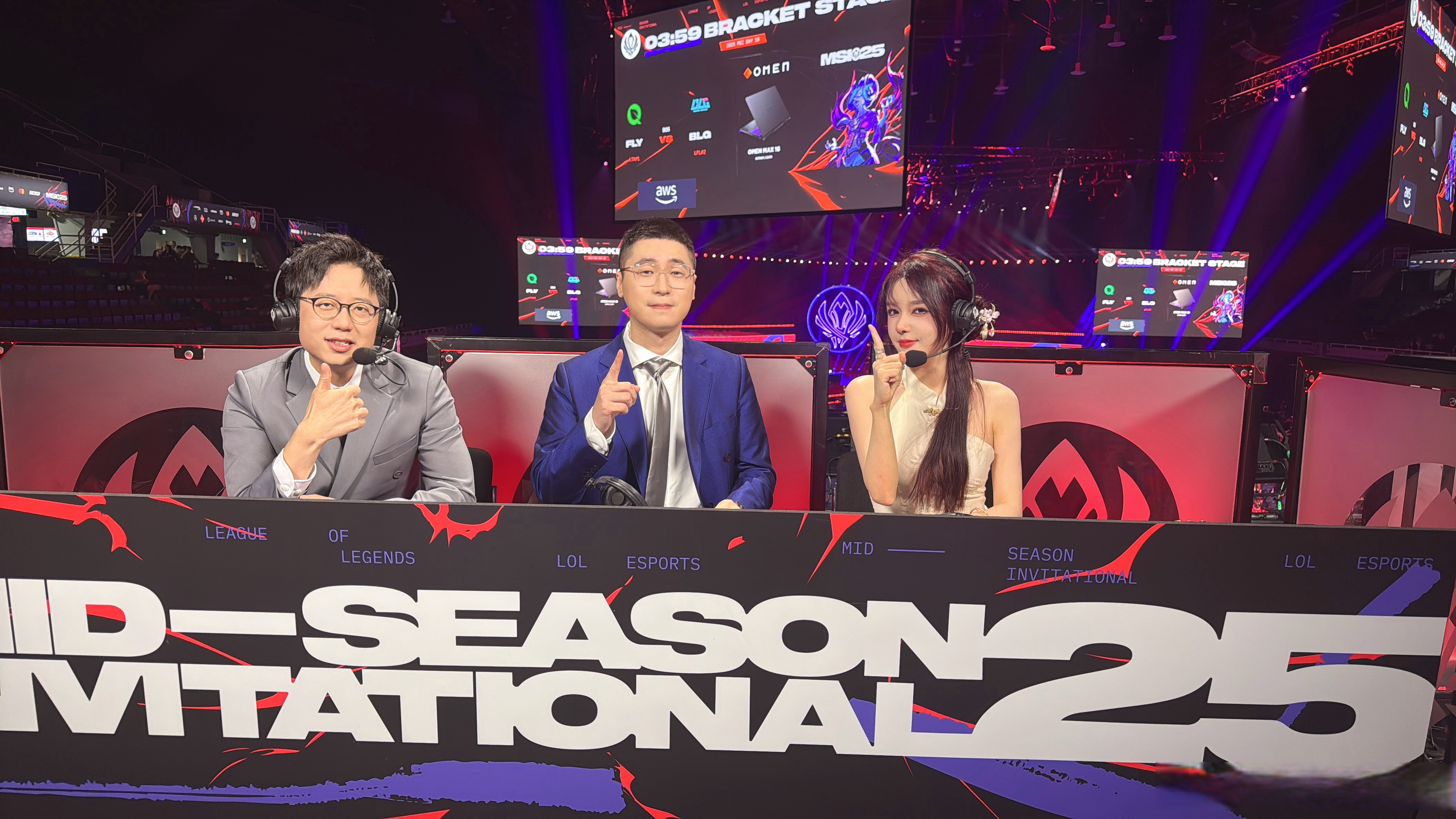 100T翻盘V5,Crisp打出惊人五杀激烈交锋2025世界赛,引爆全场热议 100T翻盘V5,Crisp打出惊人五杀激烈交锋2025世界赛,引爆全场热议