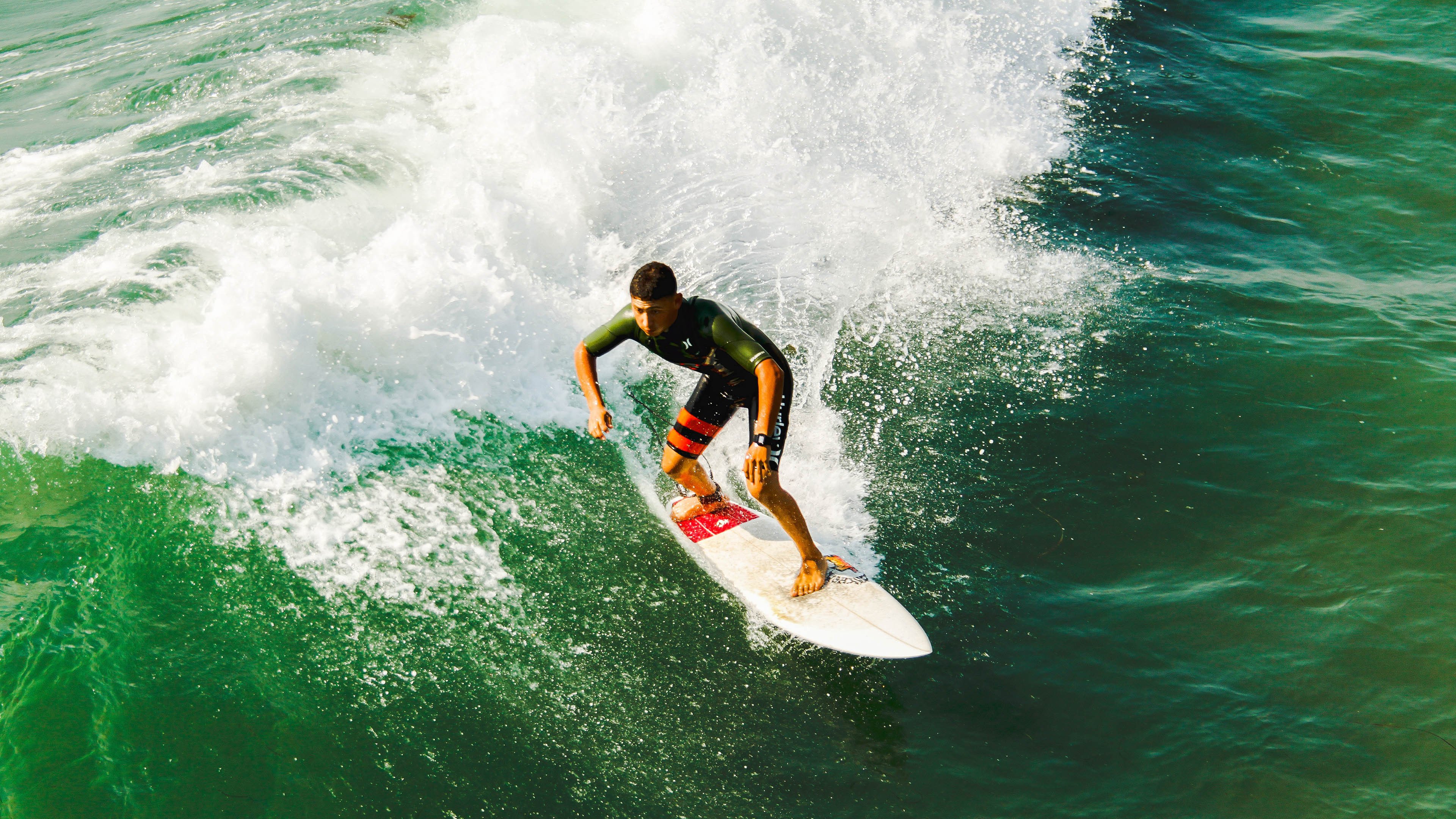 开云体育中国-罗马粉碎AC米兰，格纳布里成为关键先生
